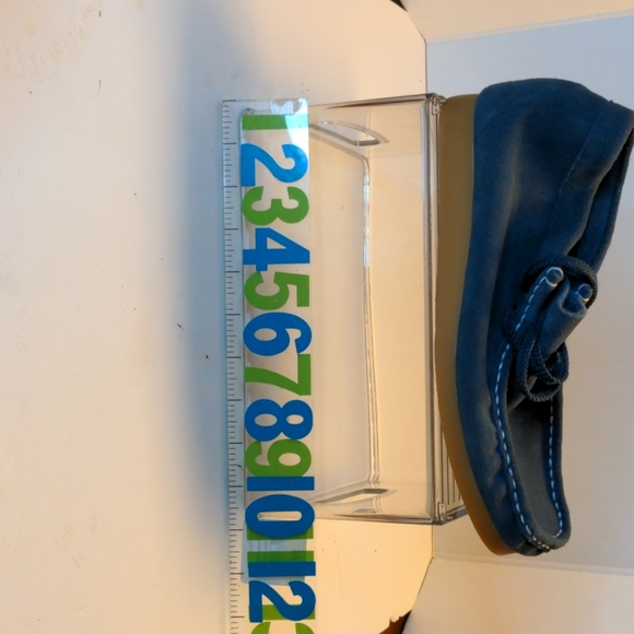 Remember desert boots? Or was it Wallabees? - Picture 10 of 10